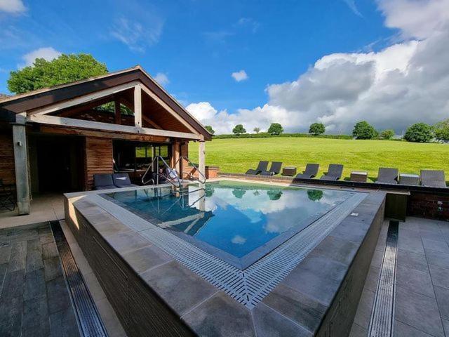 Moddershall Oaks Country Spa Retreat Stone  Ngoại thất bức ảnh